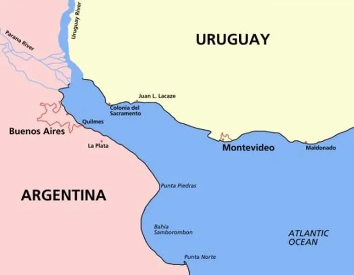  Sông La Plata nằm ở ngã ba Argentina và Uruguay. 