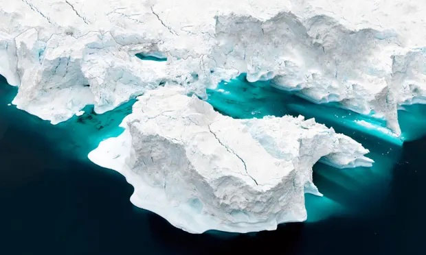 Mỗi năm, Greenland mất đi 43 tỷ tấn băng.