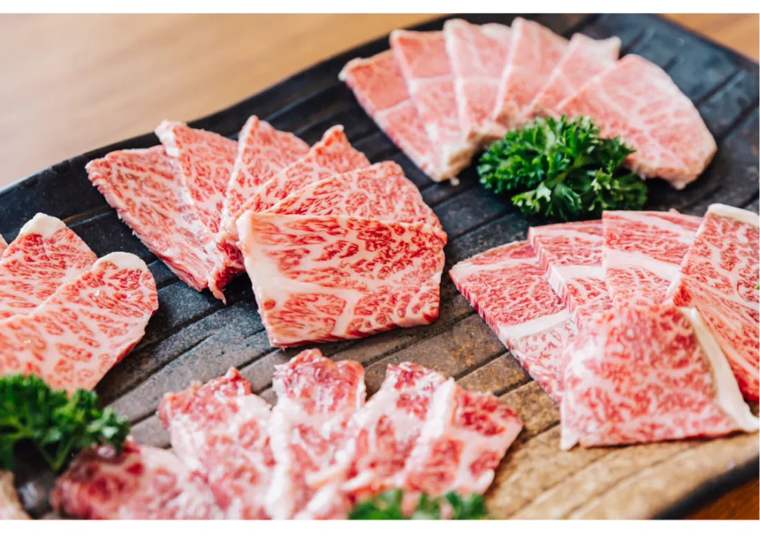 Đâu là lý do khiến Wagyu trở thành loại thịt bò đắt đỏ bậc nhất thế giới, giá một con cũng sánh ngang siêu xe?- Ảnh 3.