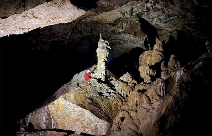 Đa số hang động mới phát hiện đều đẹp lung linh