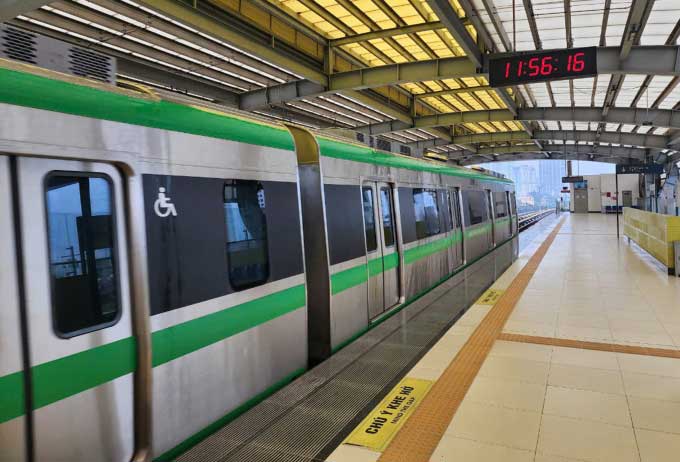 Trong sáng và trưa nay, metro Cát Linh - Hà Đông vẫn hoạt động bình thường.