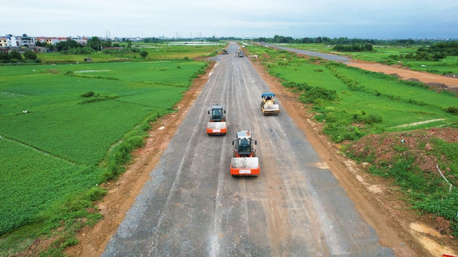 Hình hài bất ngờ ở "siêu dự án" hàng chục nghìn tỷ đi qua 7 quận, huyện ở Hà Nội sau 1 năm thi công- Ảnh 5.