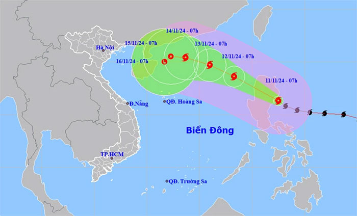 Vị trí và hướng di chuyển của bão Toraji.