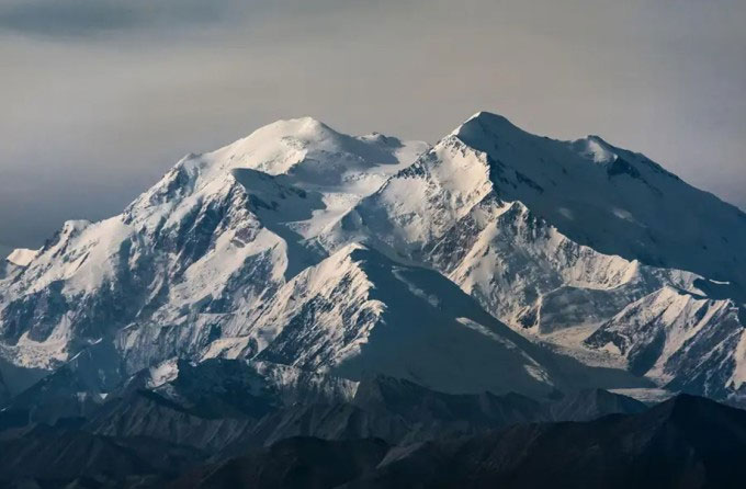 Núi Denali cao nhất Bắc Mỹ.